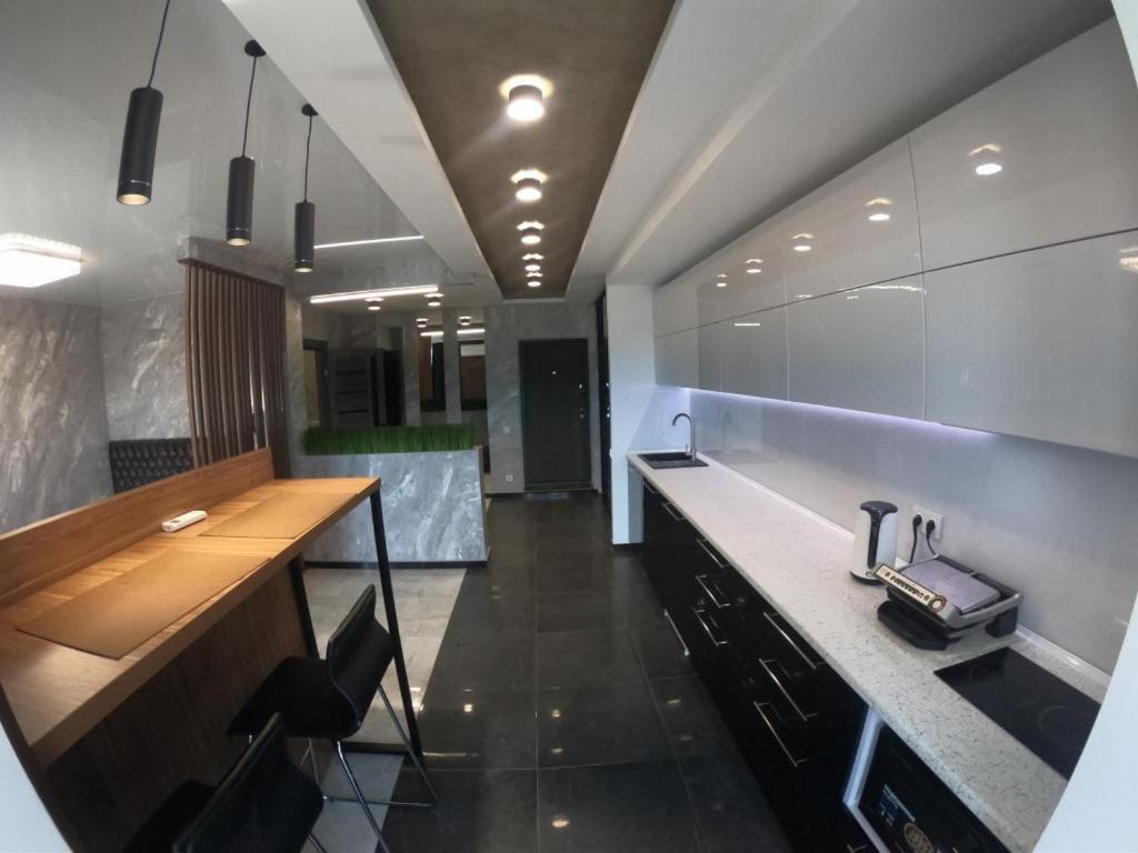 River Park Apartments Dnipro Esterno foto